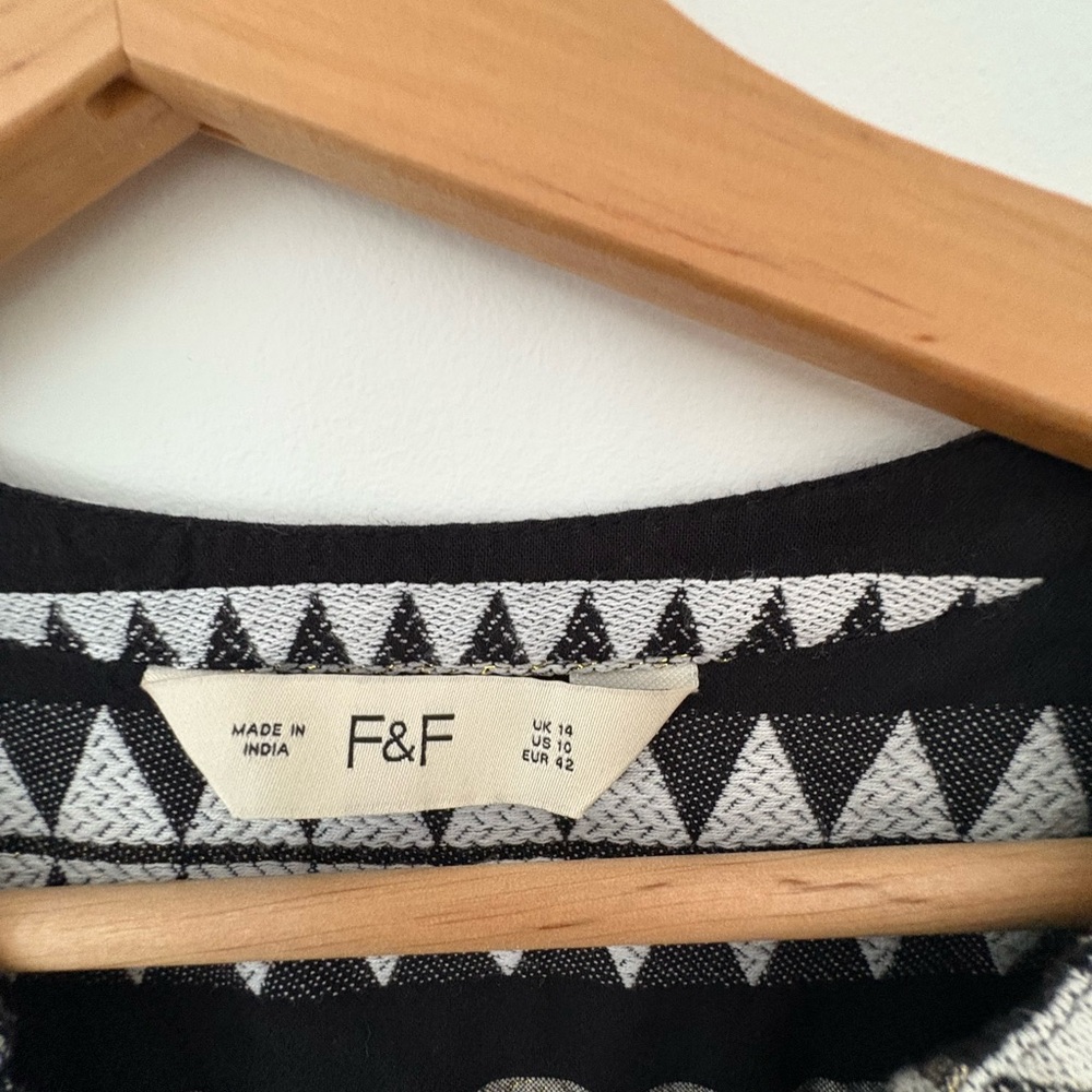 F&F Black and White Asymmetrical Dress - Picture 4 of 7